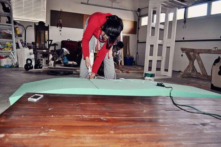 DIY Storage Chaise Lounge