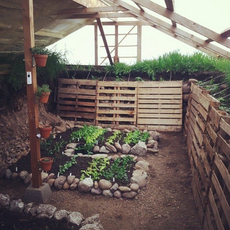 Earth Sheltered Greenhouse