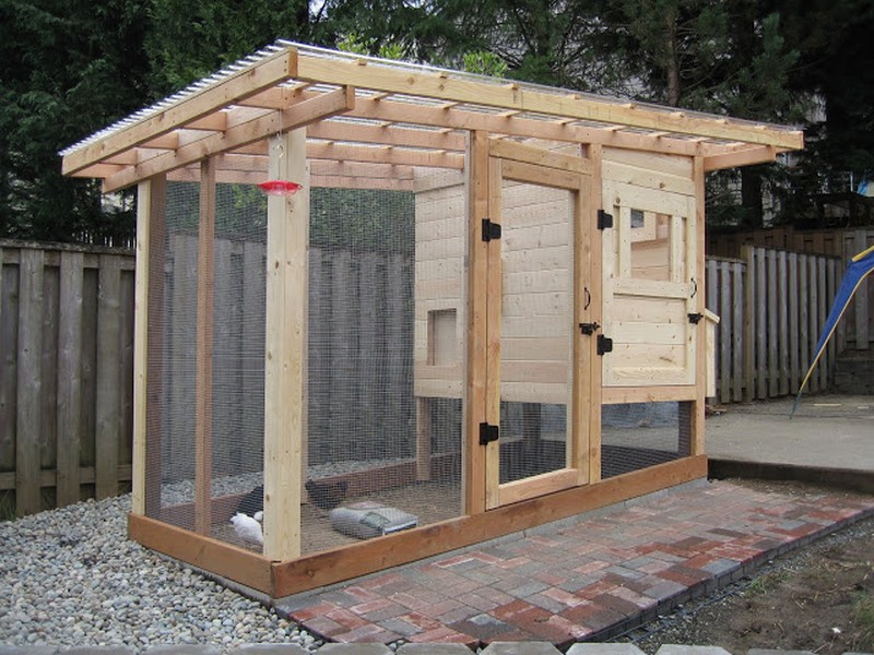 Homemade Chicken Coop - Finished chicken run door