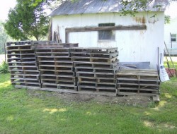 How To Build A DIY Pallet Shed - Pallets