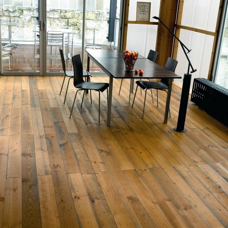 Impressive Pallet Flooring in 7 Practical Steps