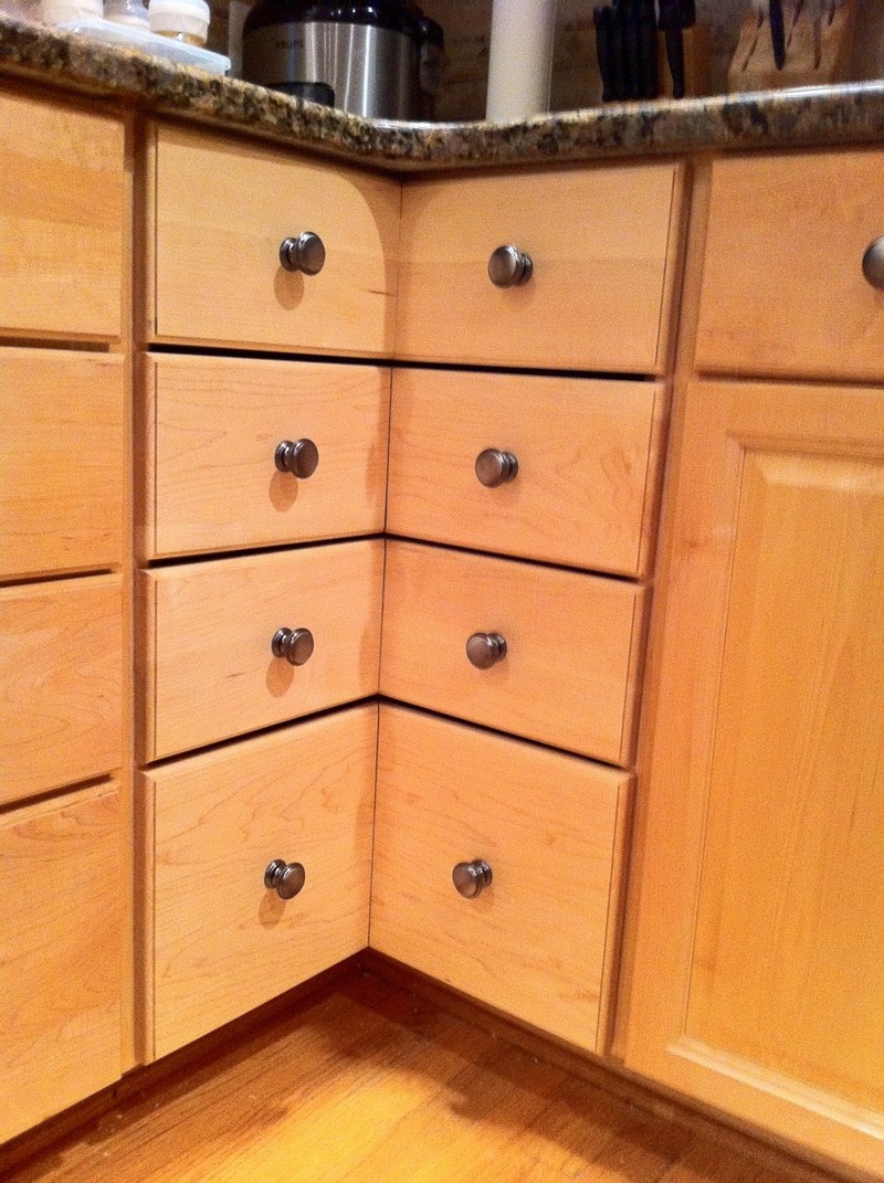 DIY Corner Cabinet Drawers - Finished Corner Cabinet Drawers