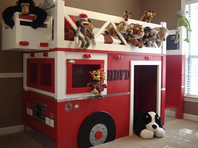 DIY Fire Truck Bunk Bed - Finished Fire Truck Bunk Bed