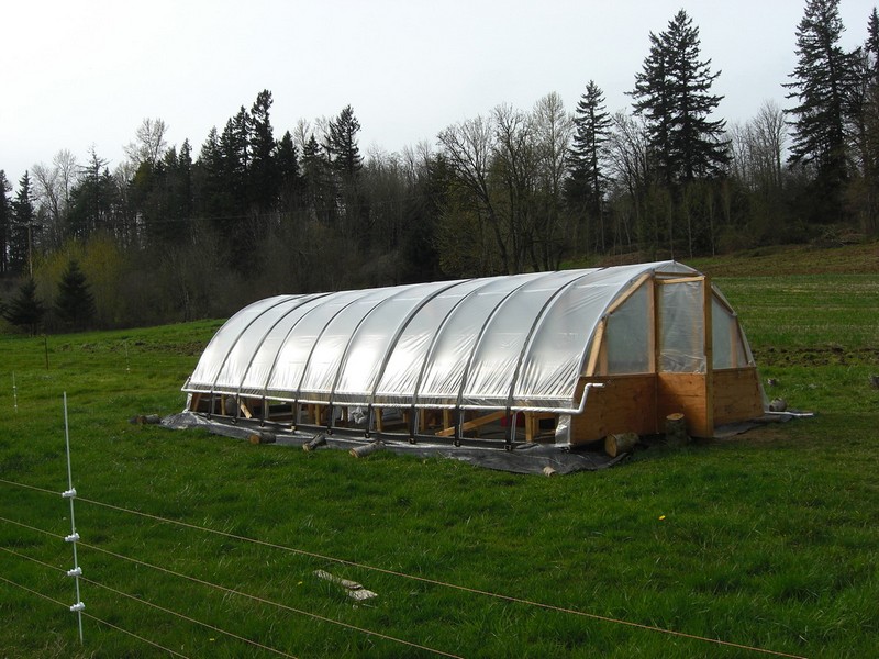 DIY Hoop Greenhouse - Roll up sides and batten strapping