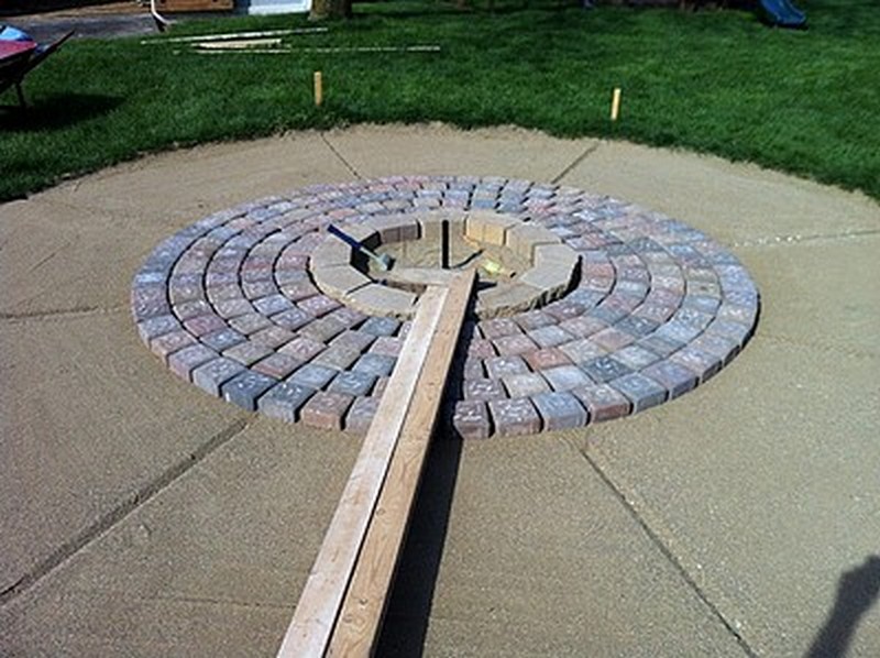 DIY Patio with Fire Pit - Laying The Pavers