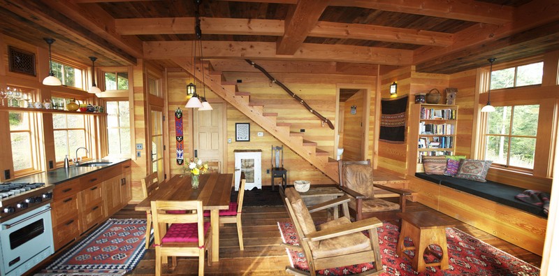 Southridge Cabin - Living Room