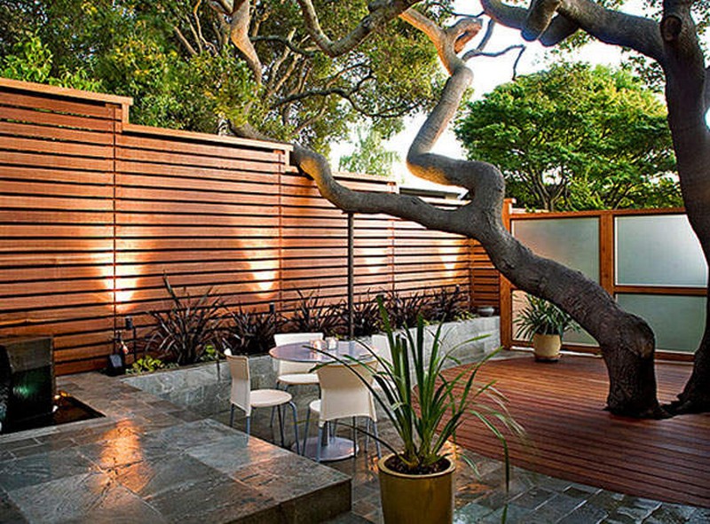 An outdoor space that respects nature.
