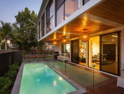 31 container home in Brisbane Australia - Exterior pool