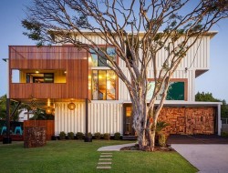 31 container home in Brisbane Australia - Exterior