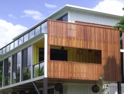 31 container home in Brisbane Australia - Facade-2