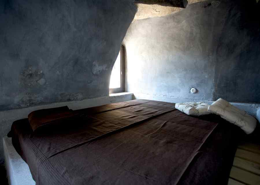 Tinos stable bedroom 3