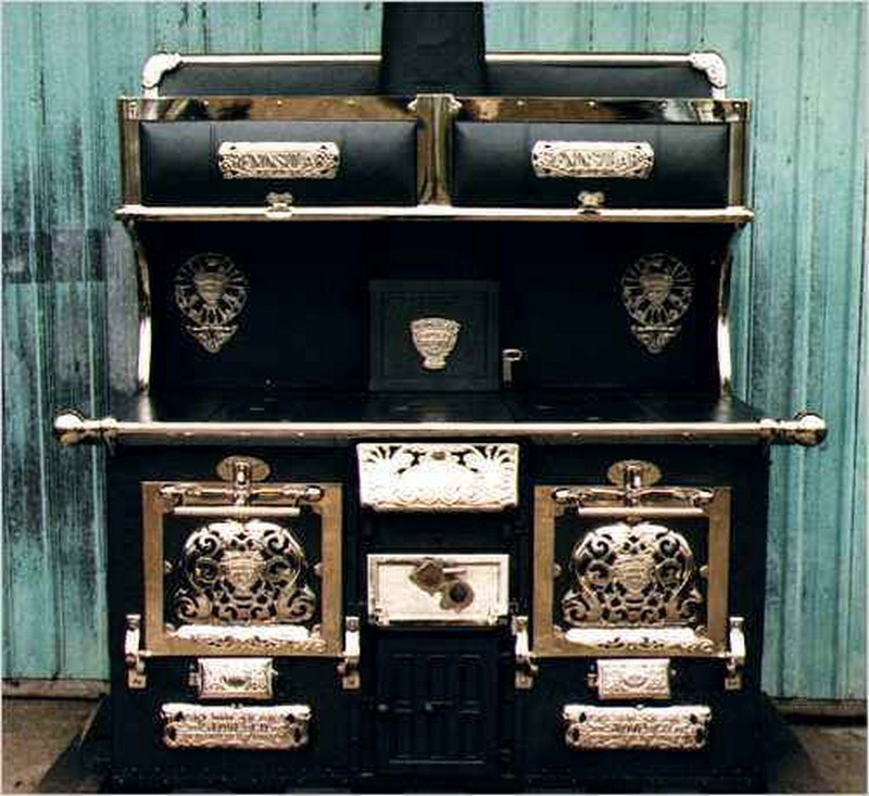 Vintage Wood Stoves 37