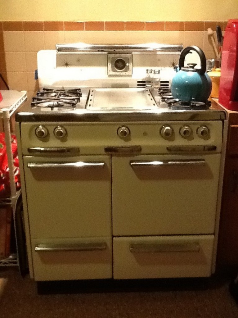 Retro Ranges-Wedgewood Stove - Modern Homebodies