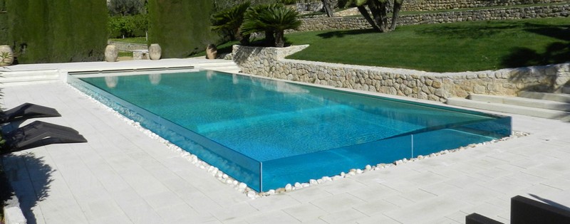 Glass Pool - Francis Design