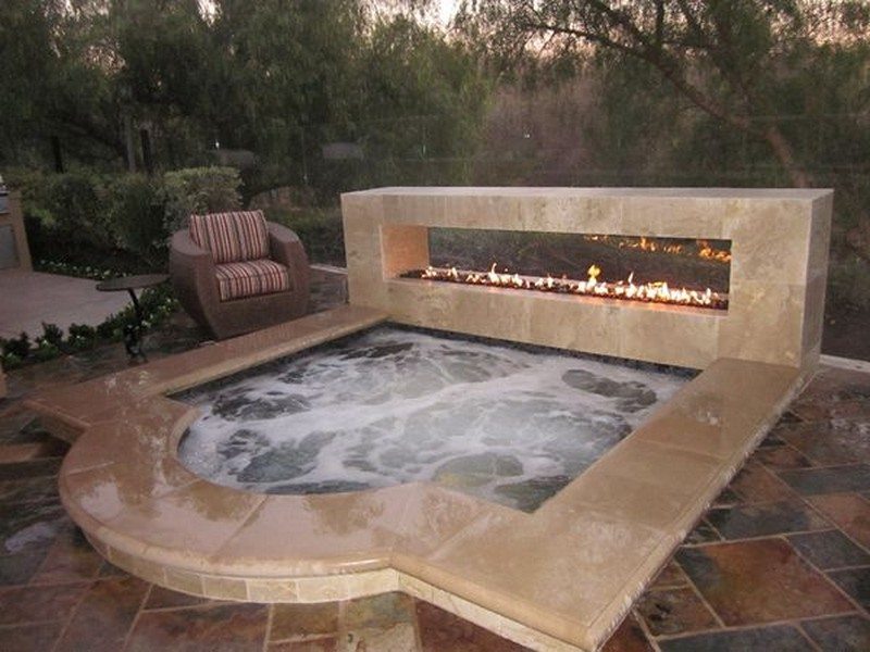 Outdoor Hot Tubs