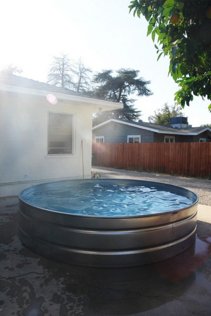 Outdoor Hot Tubs