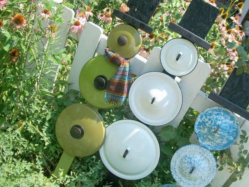 Best Ways to Recycle Old Pots and Pans