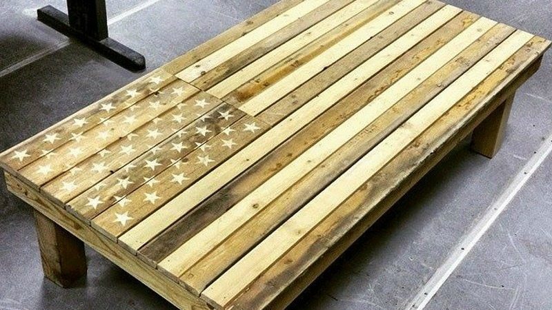 American Flag Pallet Coffee Table