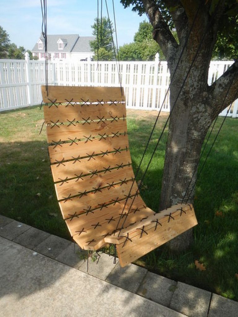 Paracord Pallet Hanging Chair