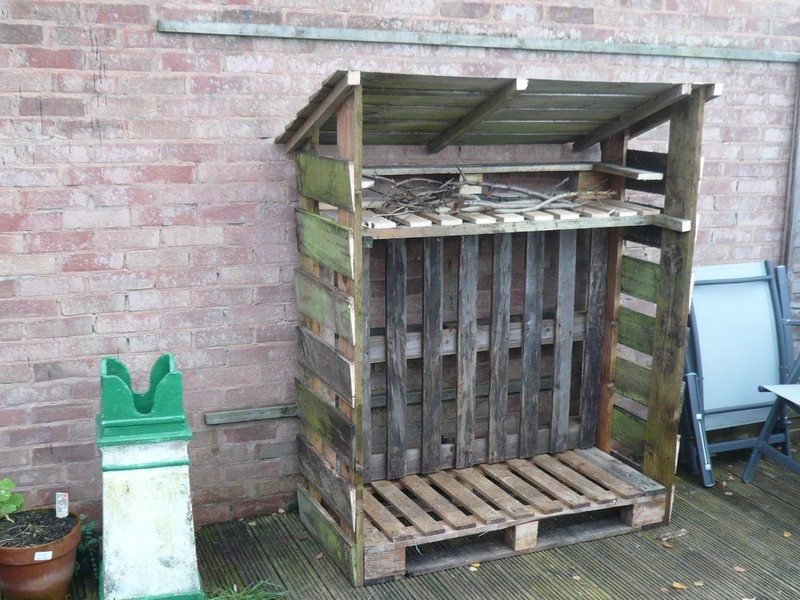 firewood storage pallets