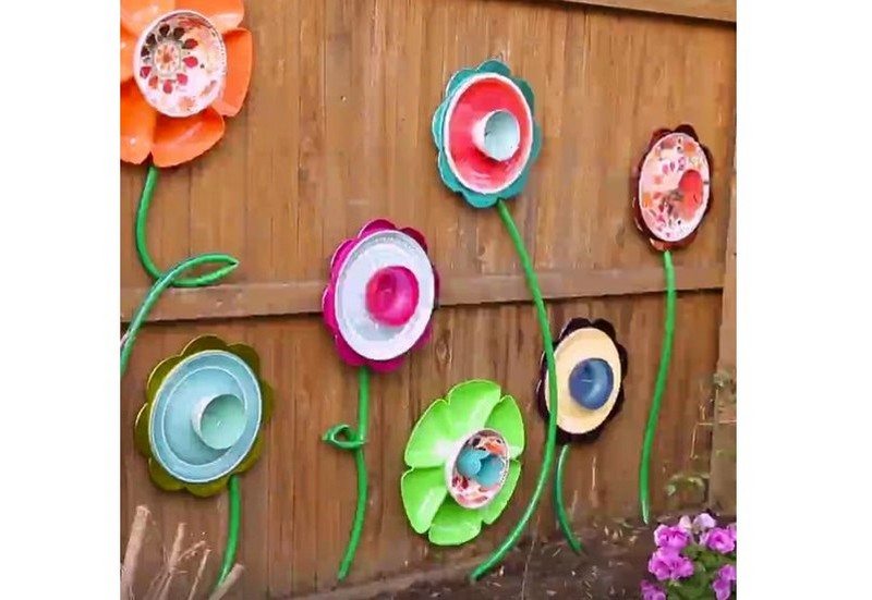 Fence Decoration Ideas