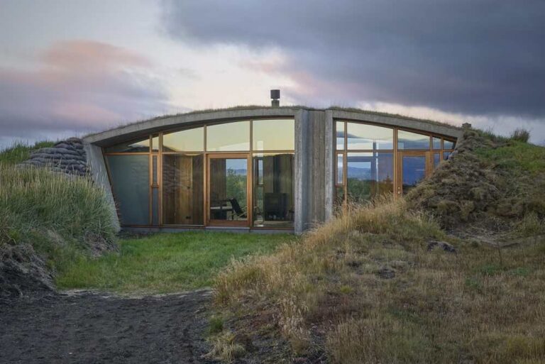 Garður Landhouse in Reykjavik, Iceland