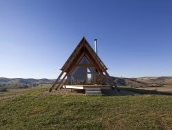JR’s Hut at Kimo Estate
