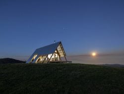 JR’s Hut at Kimo Estate