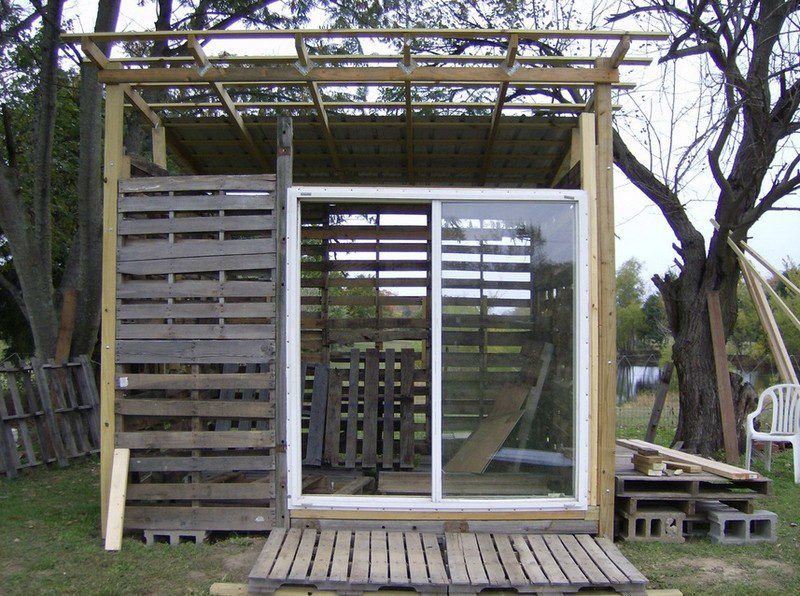 firewood shed out of pallets