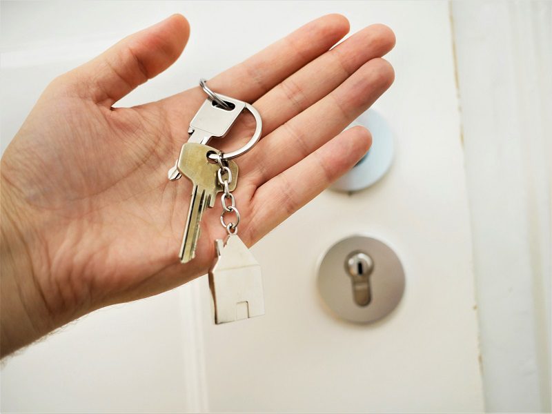 Many homeowners give away spare keys to housekeepers, gardeners, babysitters, nannies, and dog sitters. This allows for greater convenience when you’re not home to let them in.