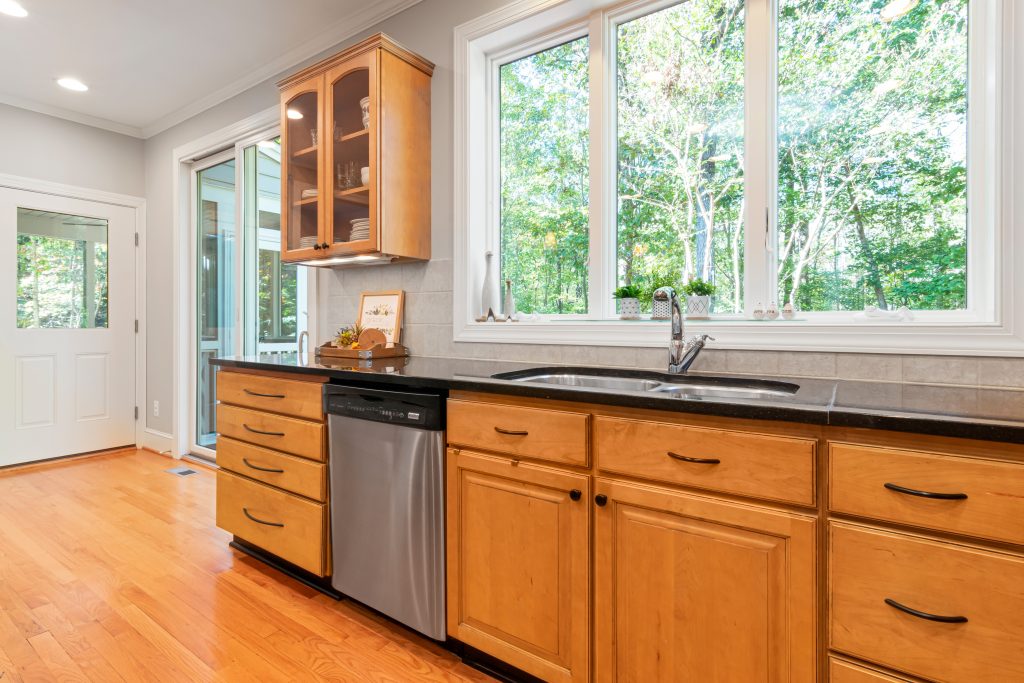 Your new kitchen cabinets should be installed properly and meet your expectations.
