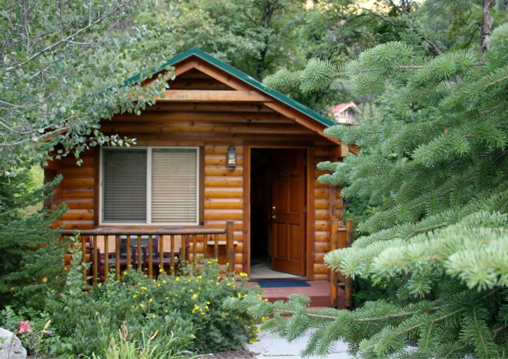 Live side by side with nature, as log cabins offer a backstage pass to the great outdoors.