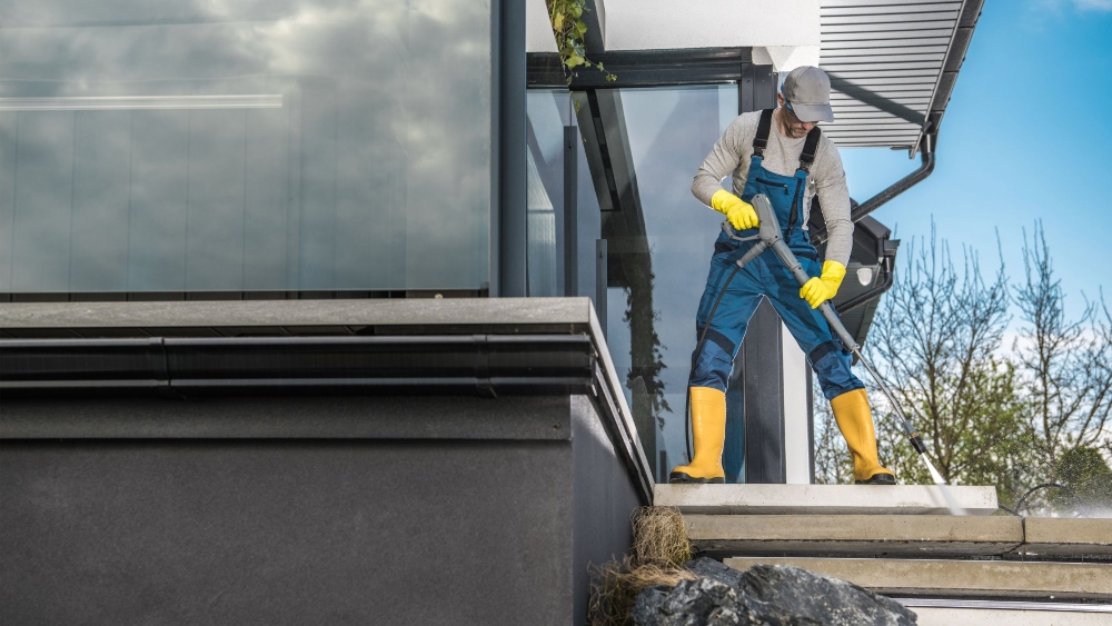 An image of a power washer.