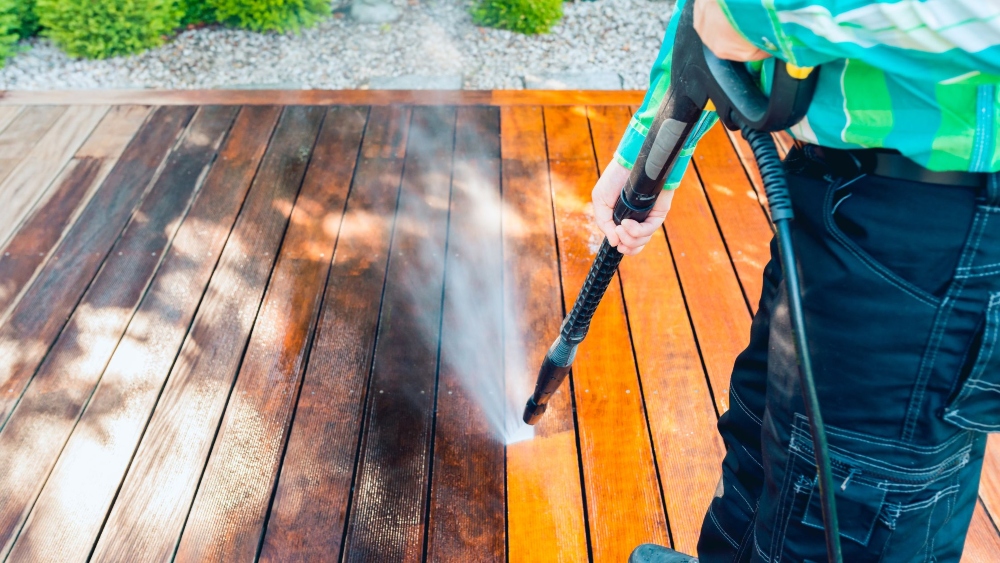 An image of a power washer.