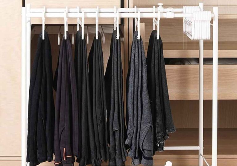 An image of a pants trolley for home use.