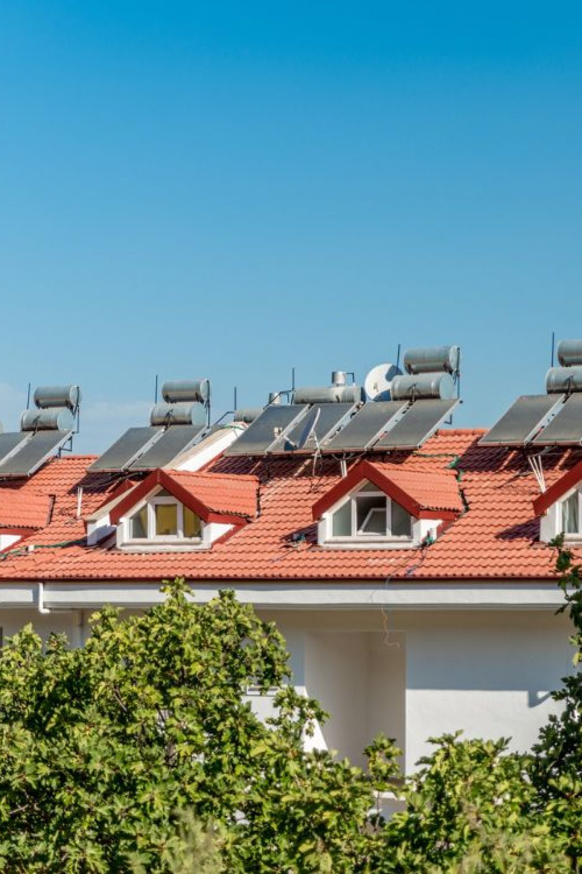 An image of houses utilizing solar panels. 