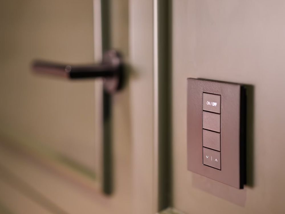 An image of a button lock.