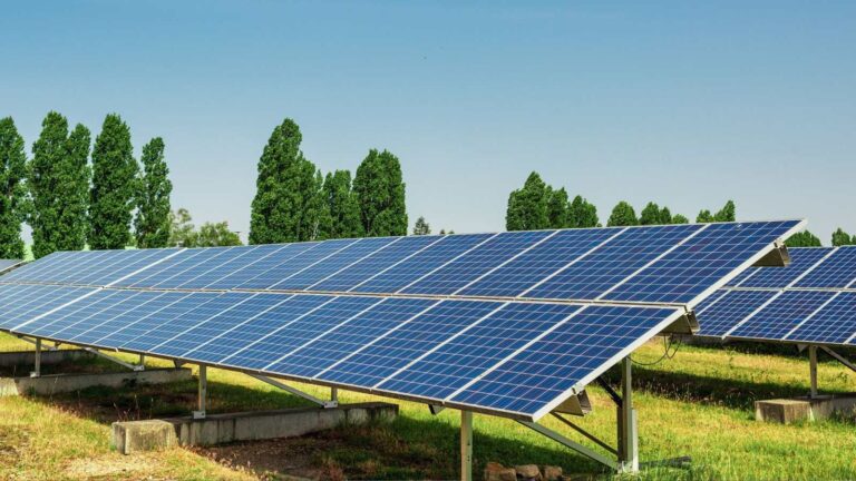 an image of mounted solar panels for an article about DIY solar mount.